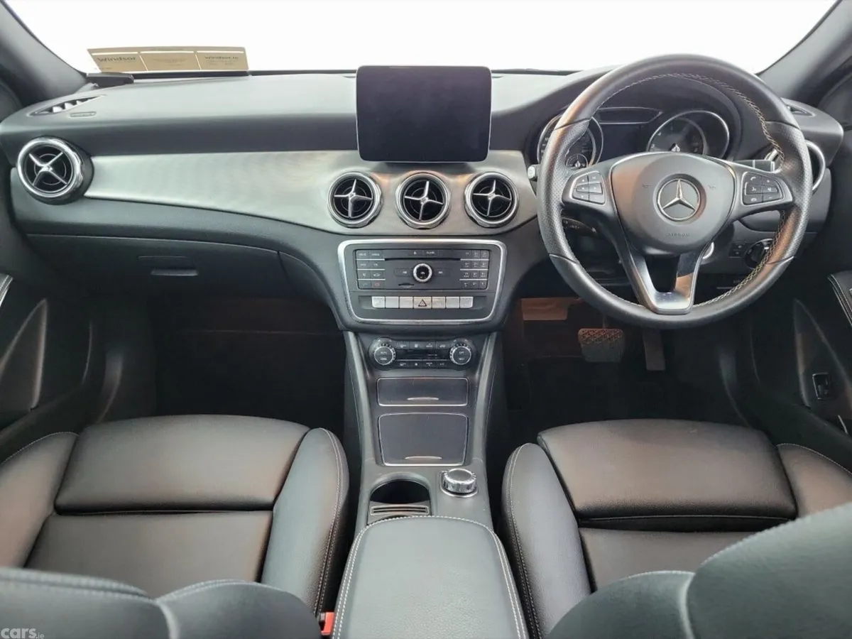 Mercedes-Benz GLA SUV, Petrol, 2018, Silver