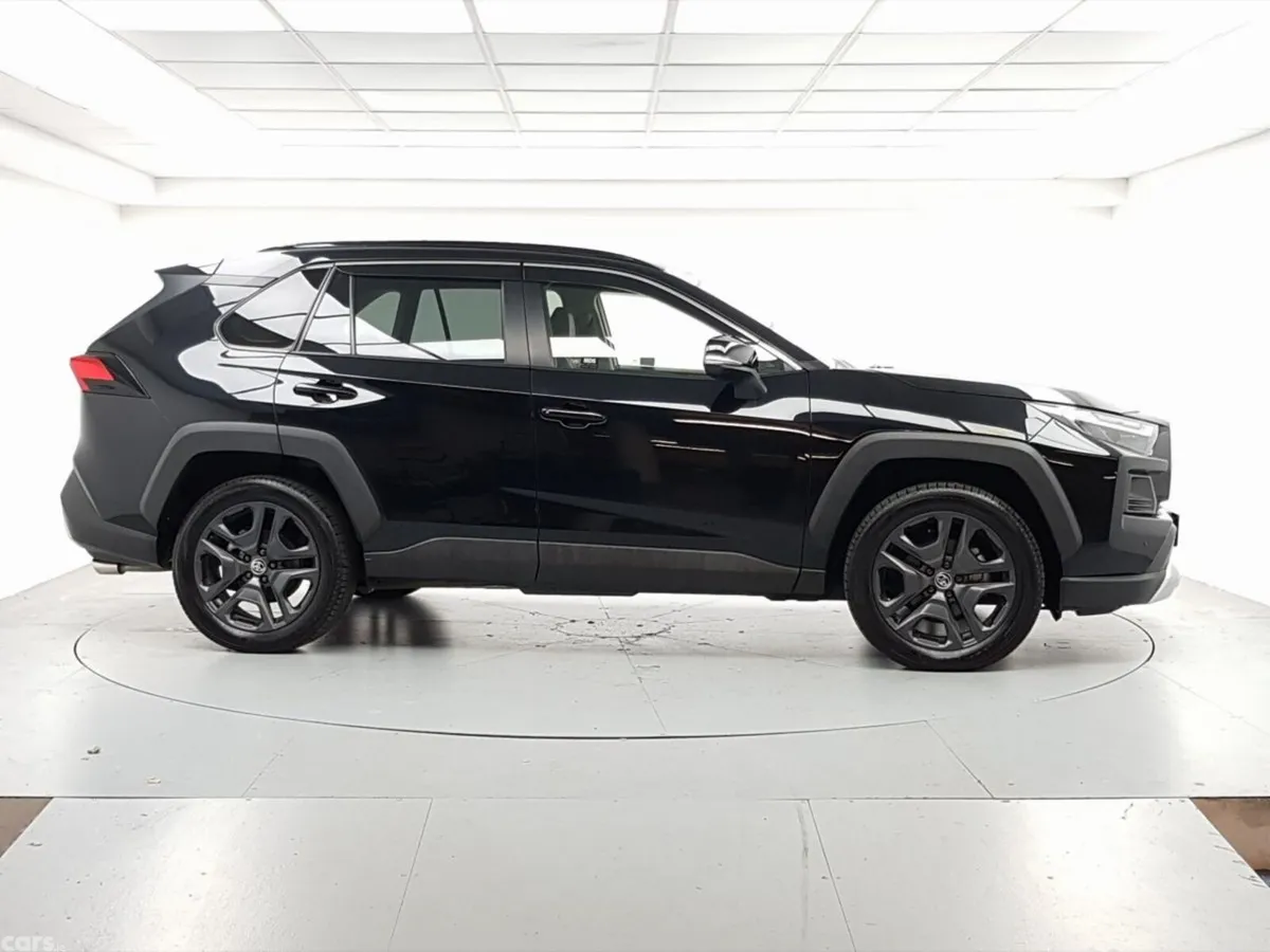 Toyota RAV4 SUV, Petrol Hybrid, 2023, Black