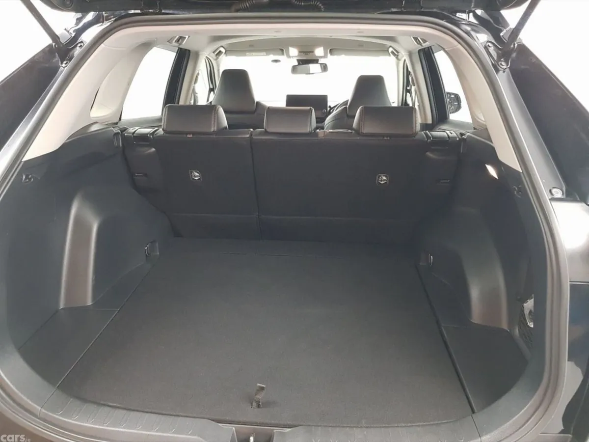 Toyota RAV4 SUV, Petrol Hybrid, 2023, Black