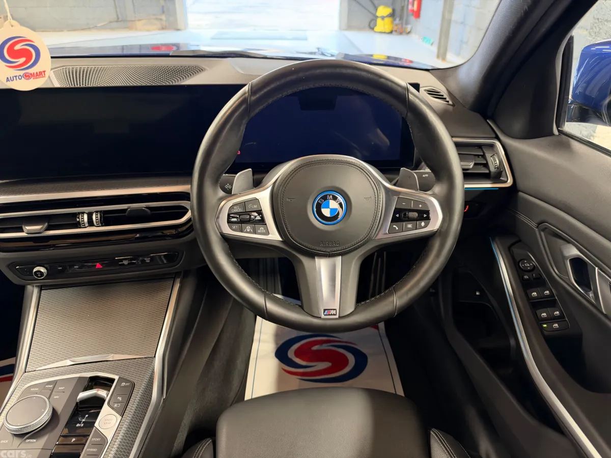 BMW 3-Series Saloon, Petrol Hybrid, 2023, Blue