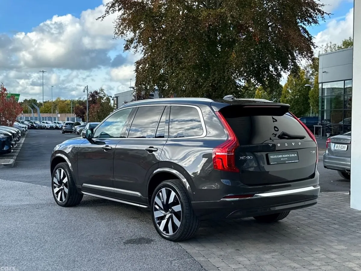 Volvo XC90 SUV, Petrol Plug-in Hybrid, 2024, Grey