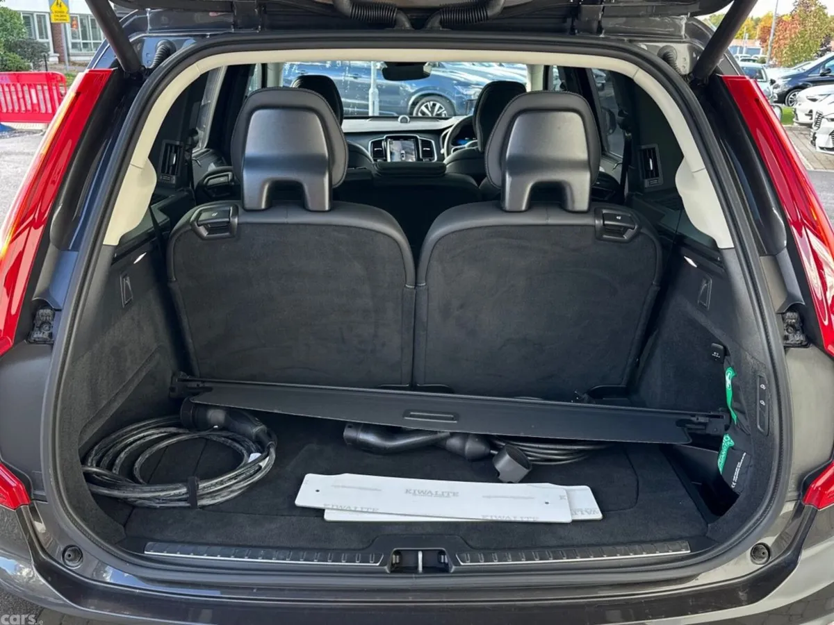 Volvo XC90 SUV, Petrol Plug-in Hybrid, 2024, Grey