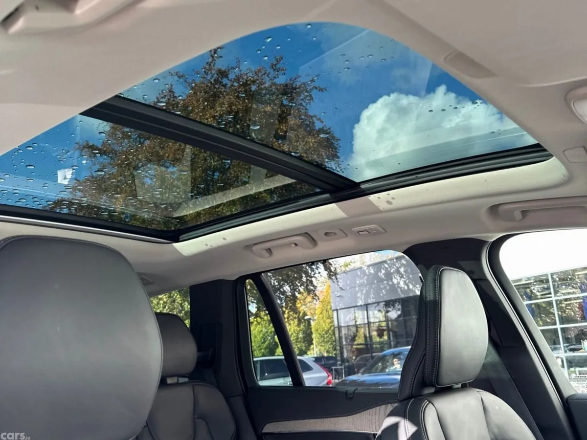 Volvo XC90 SUV, Petrol Plug-in Hybrid, 2024, Grey