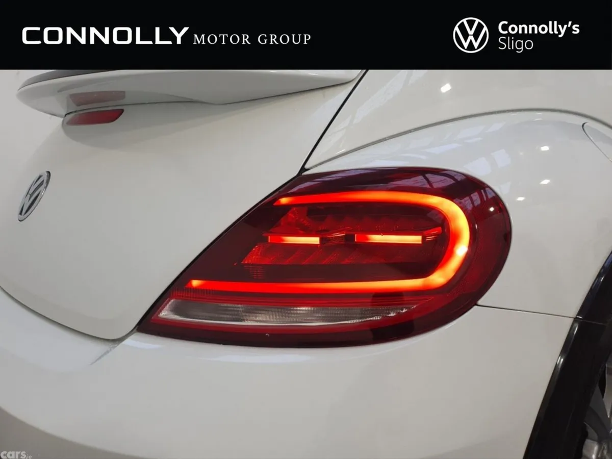 Volkswagen Beetle Hatchback, Petrol, 2019, White