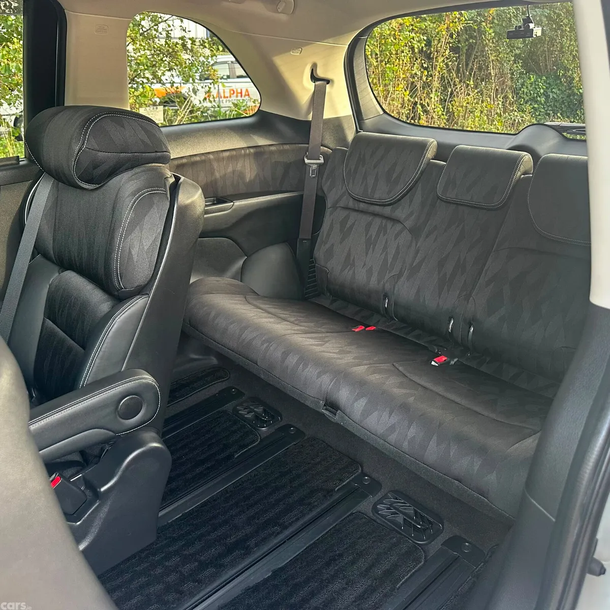 Honda Odyssey MPV, Petrol Hybrid, 2018, White