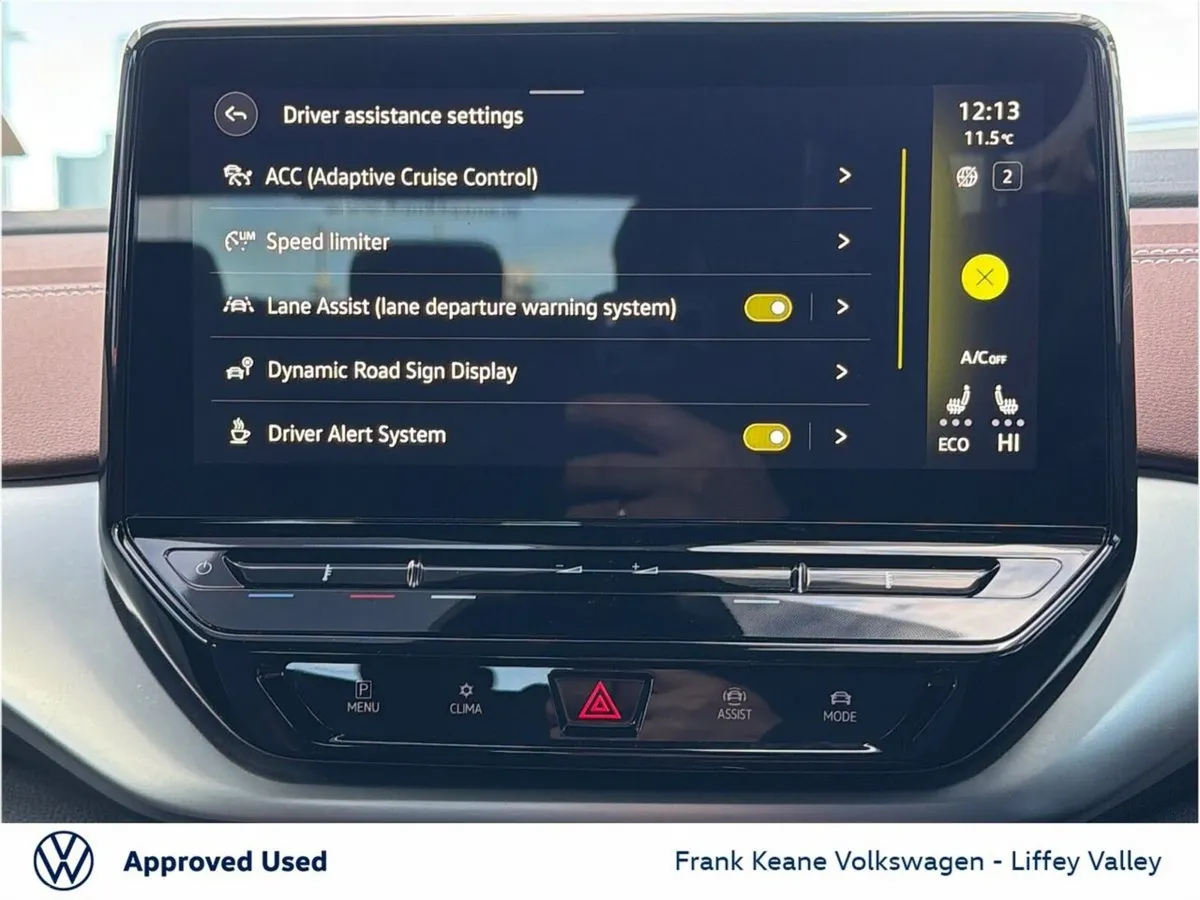 Volkswagen ID.4 SUV, Electric, 2023, Silver