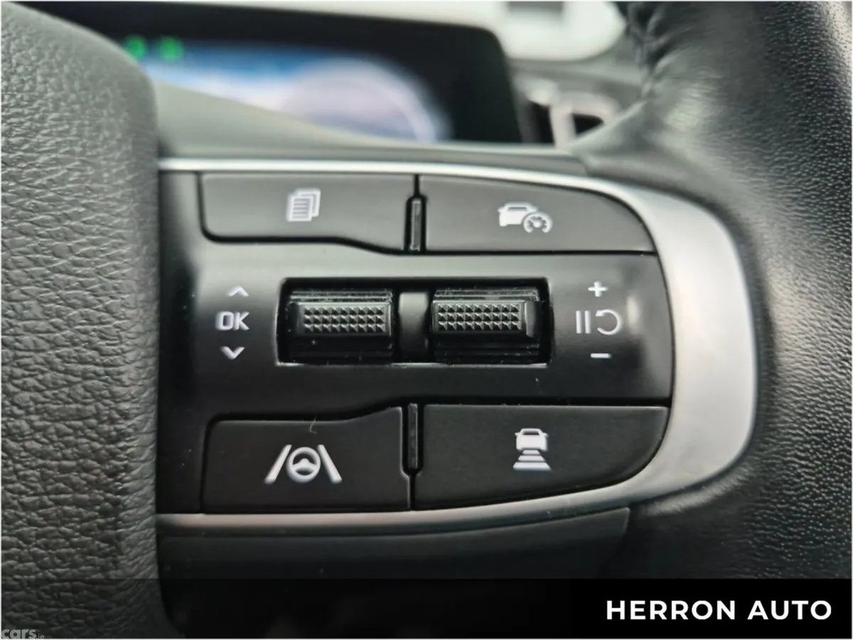 Kia Sportage SUV, Petrol Hybrid, 2024, Black