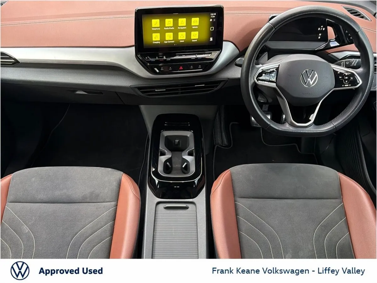 Volkswagen ID.4 SUV, Electric, 2023, Silver