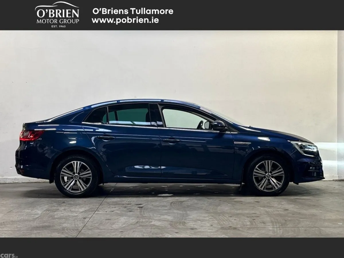 Renault Megane Saloon, Diesel, 2021, Blue