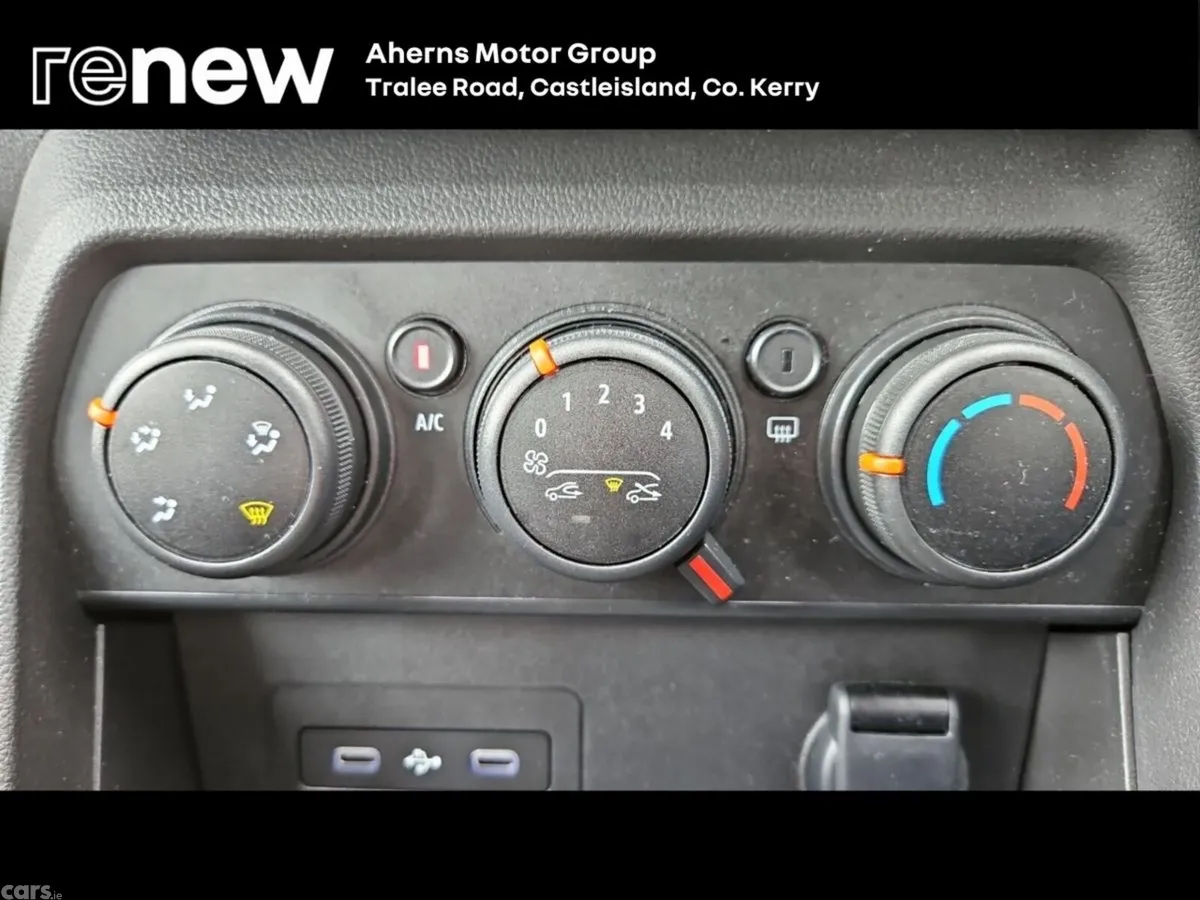Dacia Sandero Stepway Hatchback, Petrol, 2026, Grey