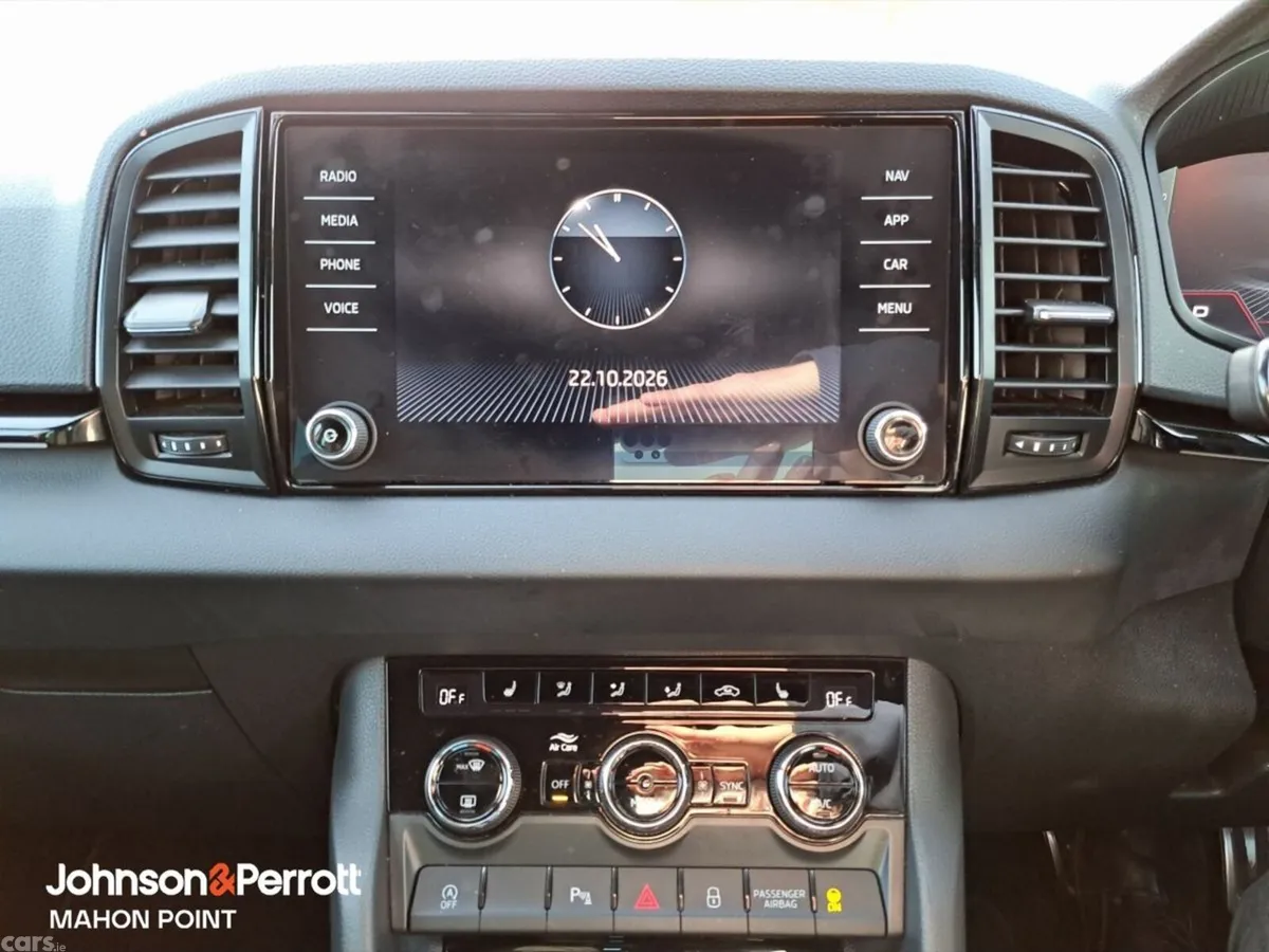 Skoda Karoq Estate, Diesel, 2024, Orange