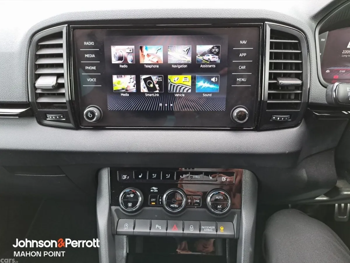 Skoda Karoq Estate, Diesel, 2024, Orange