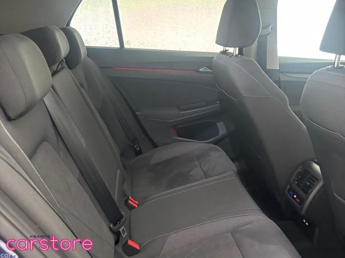 Volkswagen Golf Hatchback, Petrol, 2021, Blue