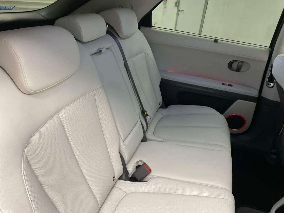 Hyundai IONIQ 5 MPV, Electric, 2026, Black