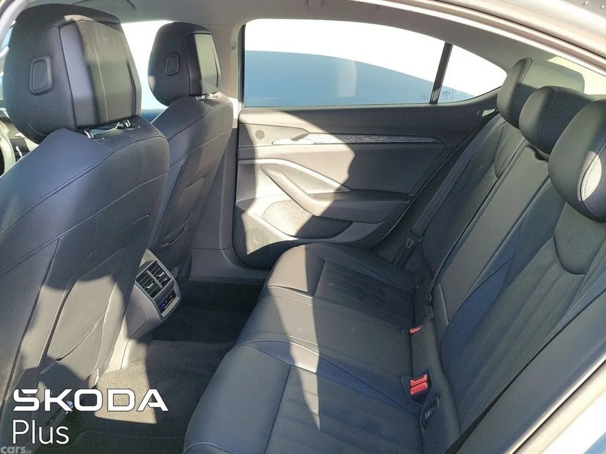 Skoda Superb Saloon, Diesel, 2025, Grey