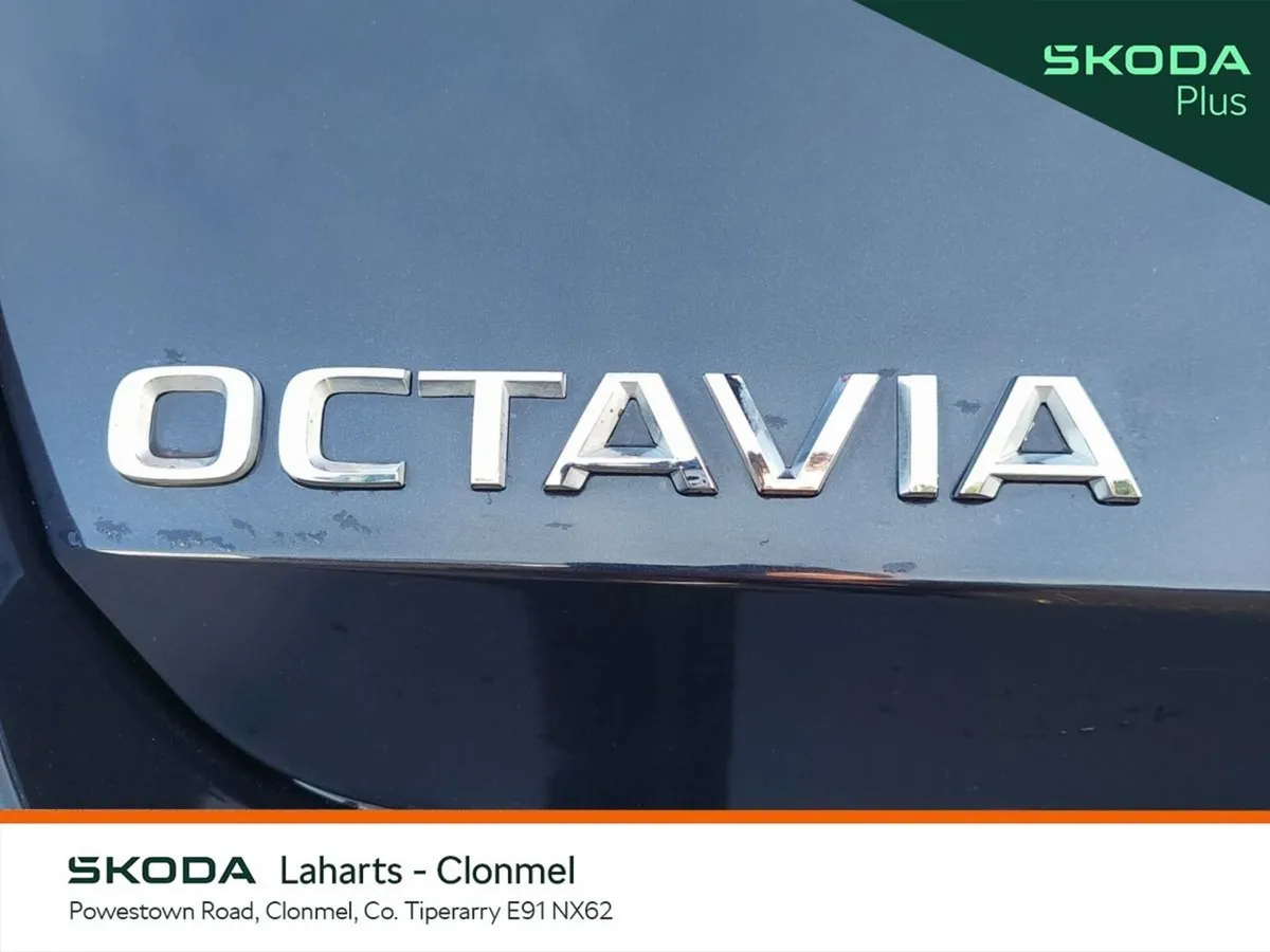 Skoda Octavia Saloon, Diesel, 2023, Black