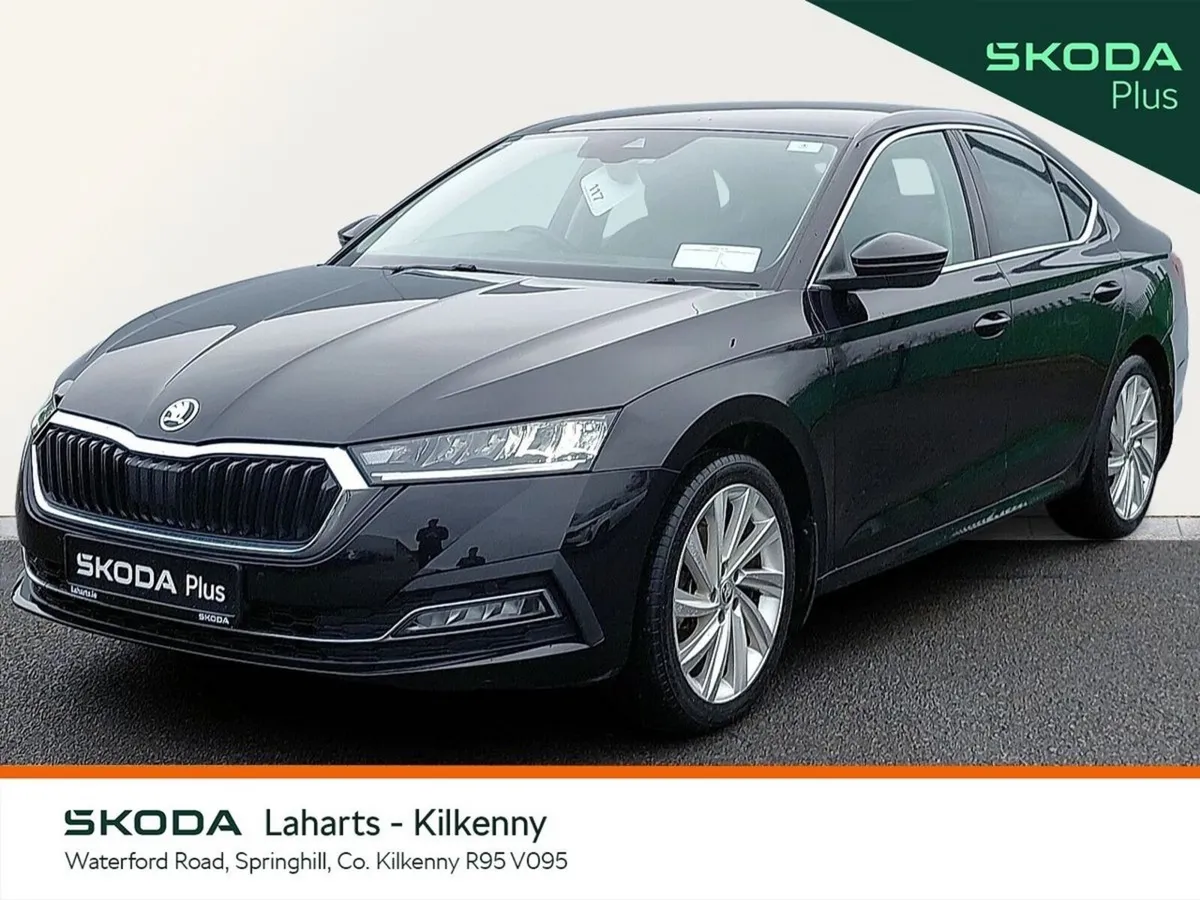 Skoda Octavia Saloon, Diesel, 2024, Black