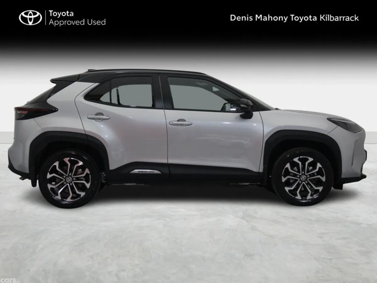 Toyota Yaris Cross Hatchback, Petrol Hybrid, 2026, Grey