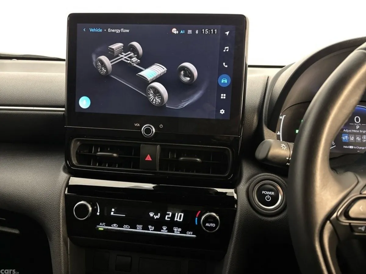 Toyota Yaris Cross Hatchback, Petrol Hybrid, 2026, Grey