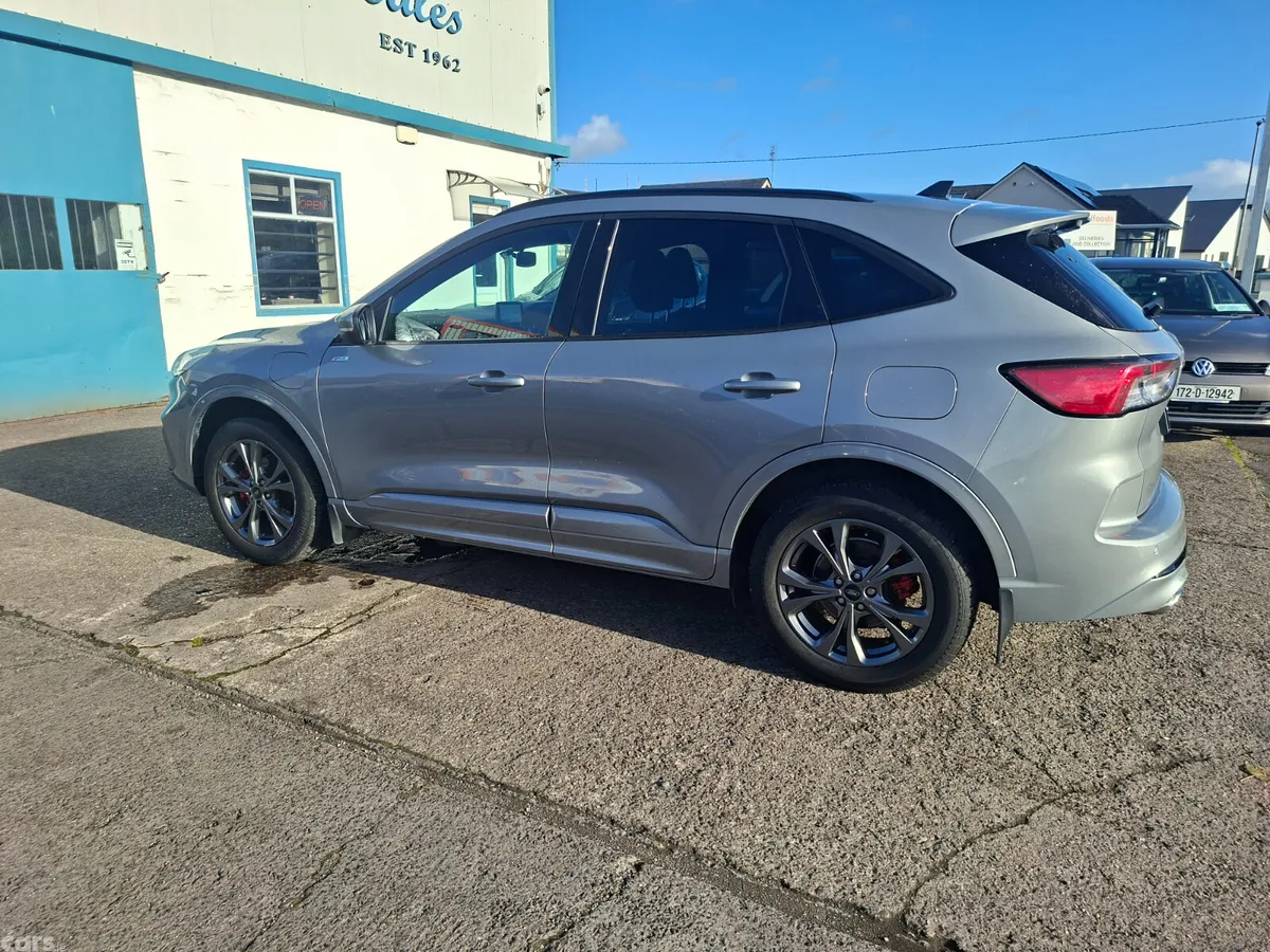 Ford Kuga SUV, Petrol Hybrid, 2023, Grey