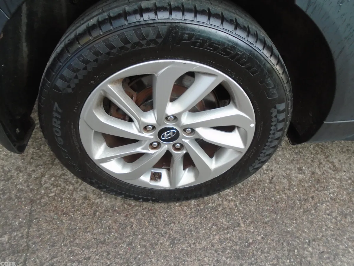 Hyundai Tucson SUV, Diesel, 2016, Black