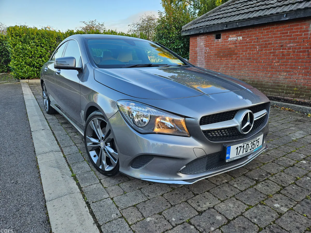 Mercedes-Benz CLA Saloon, Diesel, 2017, Grey