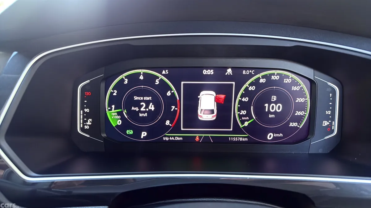 Volkswagen Tiguan SUV, Petrol, 2021, White