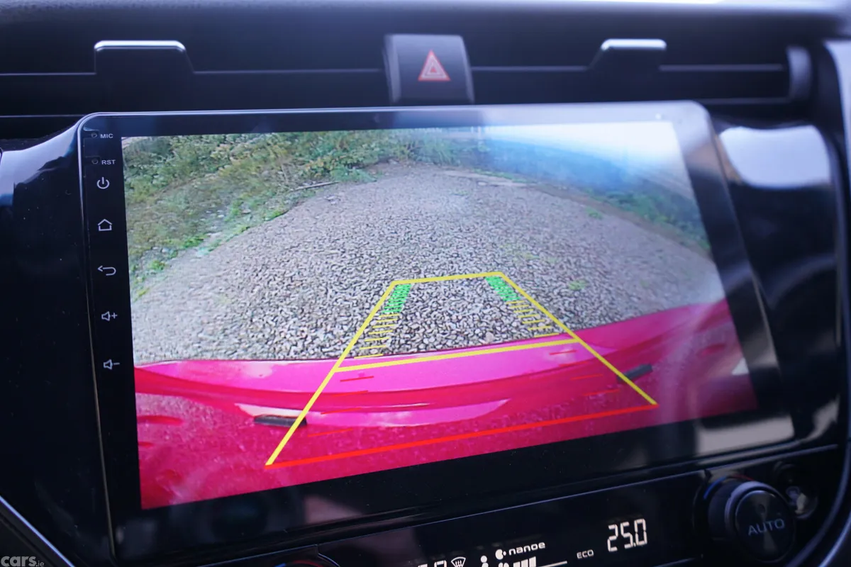 Toyota Camry Saloon, Petrol Hybrid, 2019, Red
