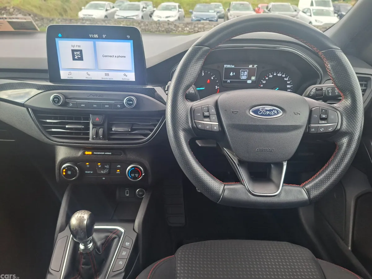 Ford Focus Hatchback, Diesel, 2020, White
