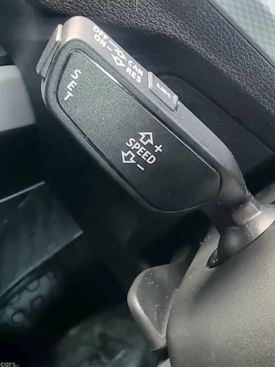 Audi Q2 SUV, Petrol, 2018, White