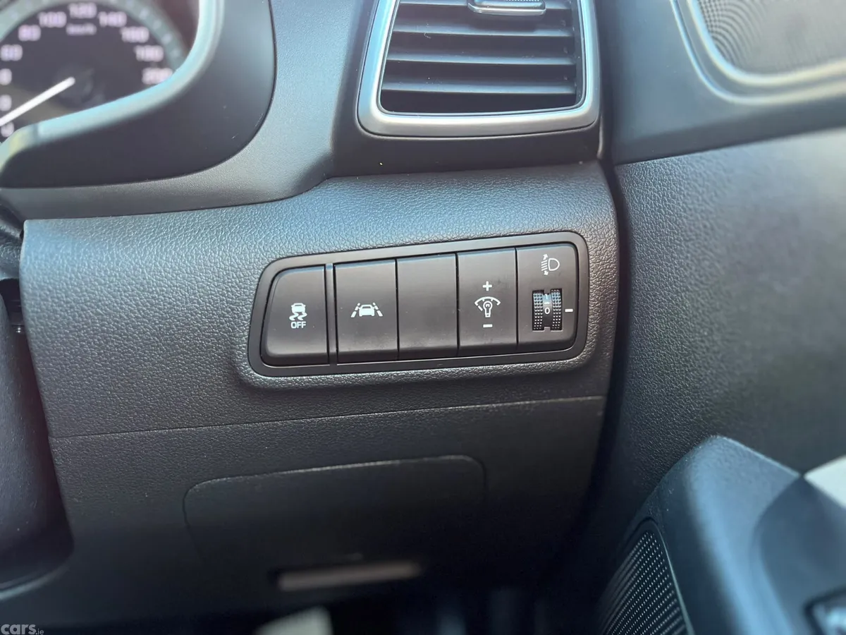 Hyundai Tucson SUV, Diesel, 2019, Blue