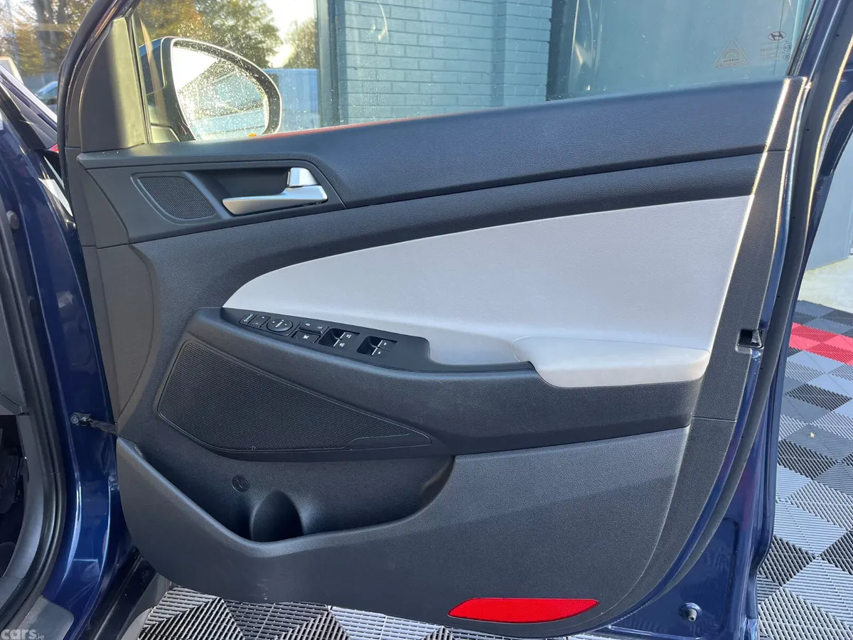 Hyundai Tucson SUV, Diesel, 2019, Blue