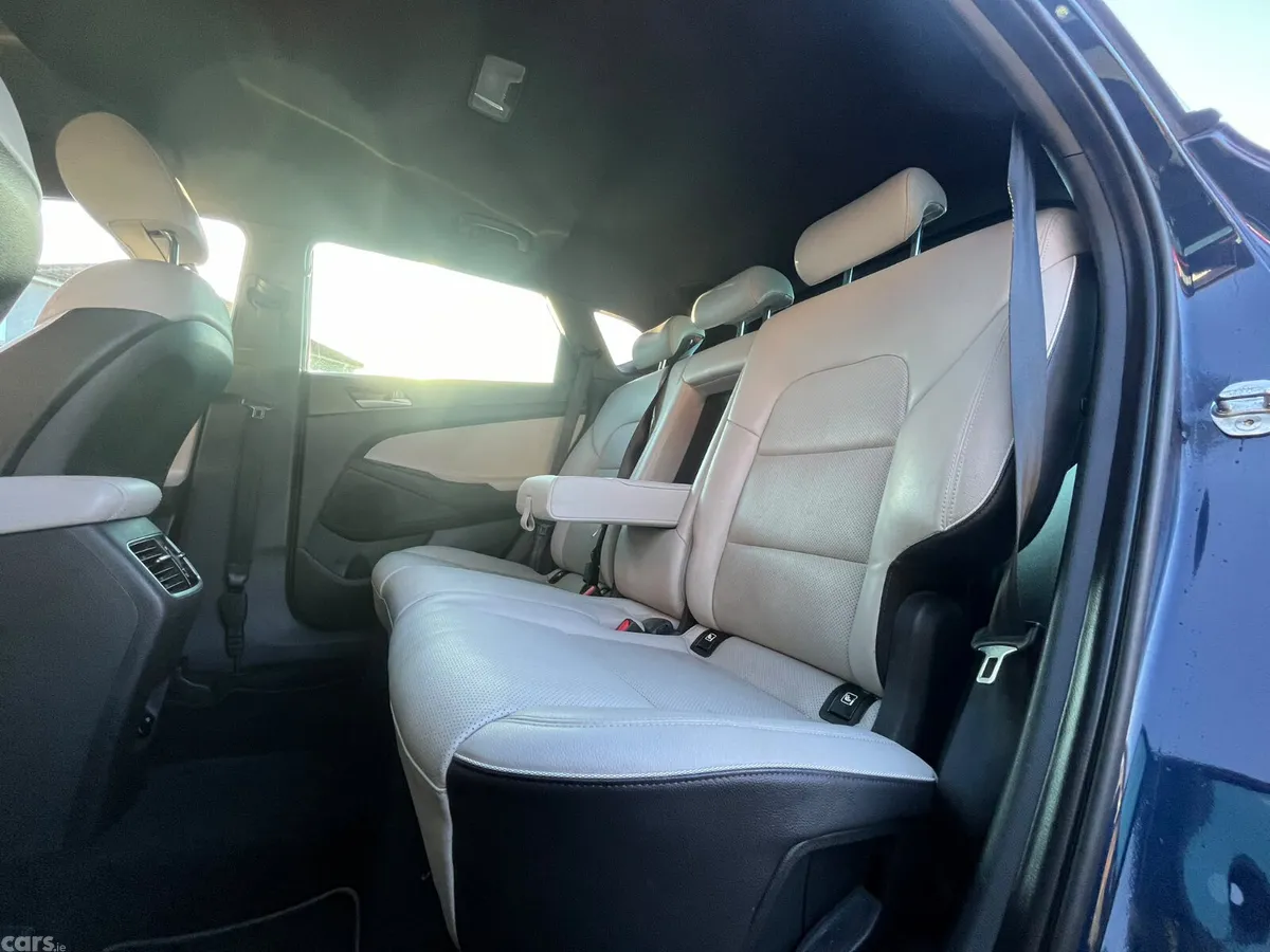 Hyundai Tucson SUV, Diesel, 2019, Blue