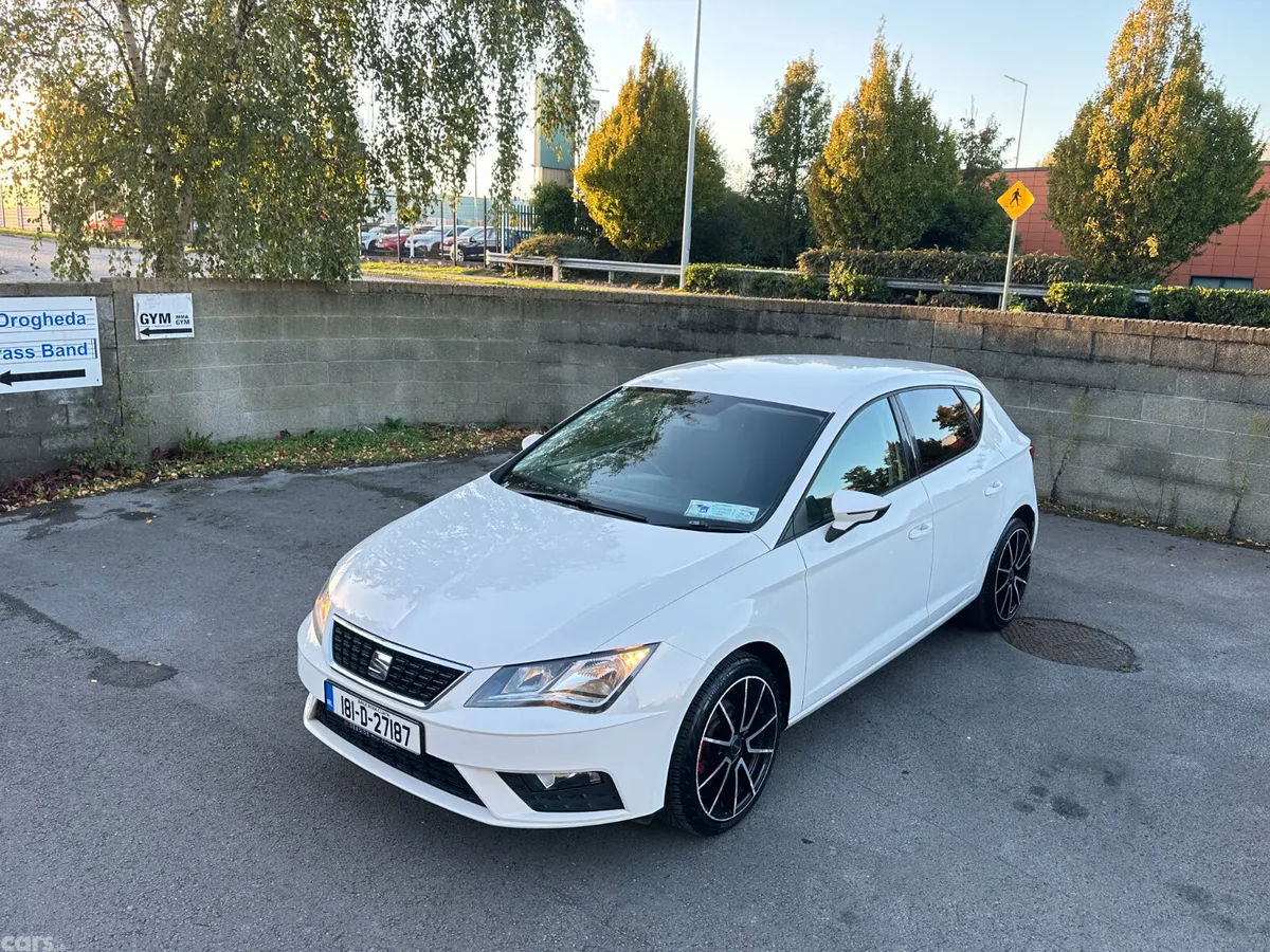 SEAT Leon Hatchback, Petrol, 2018, White