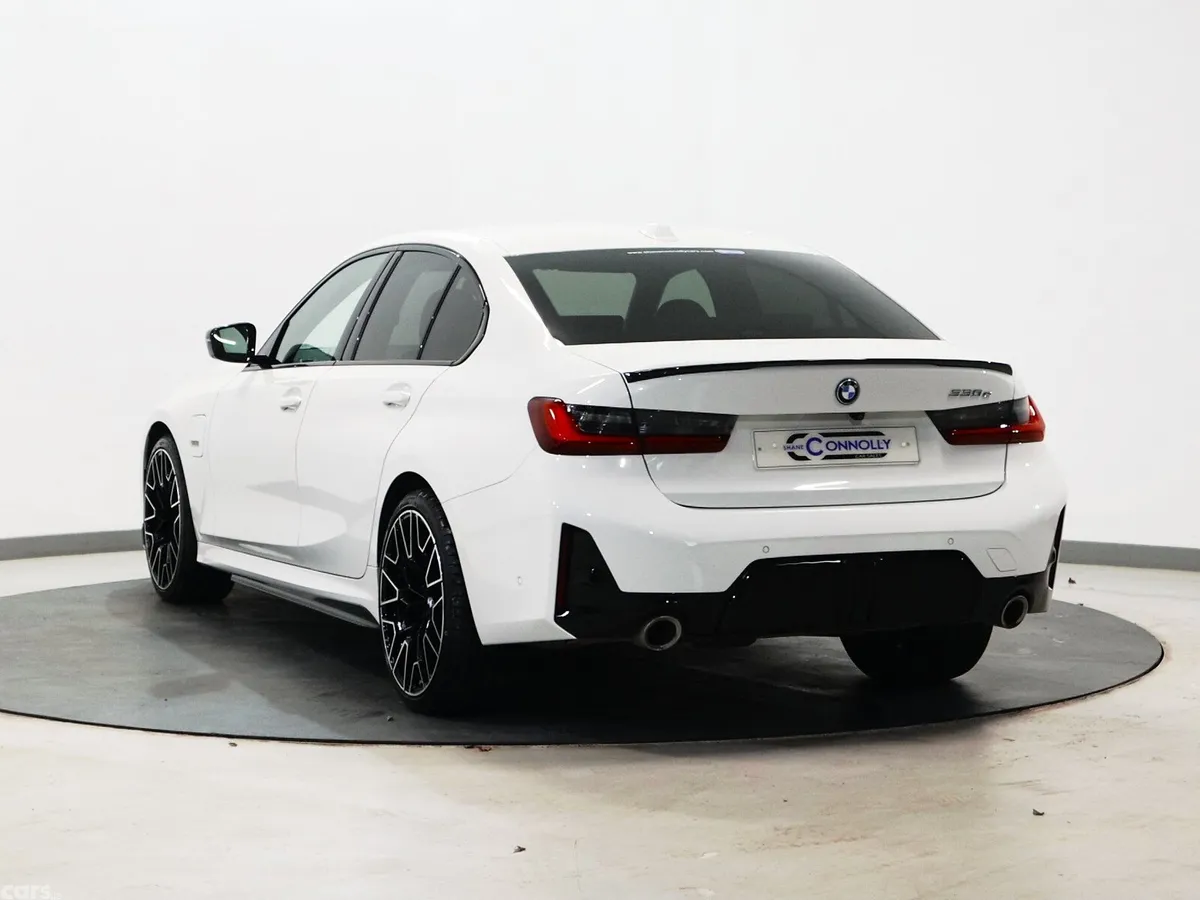 BMW 3-Series Saloon, Petrol Hybrid, 2023, White