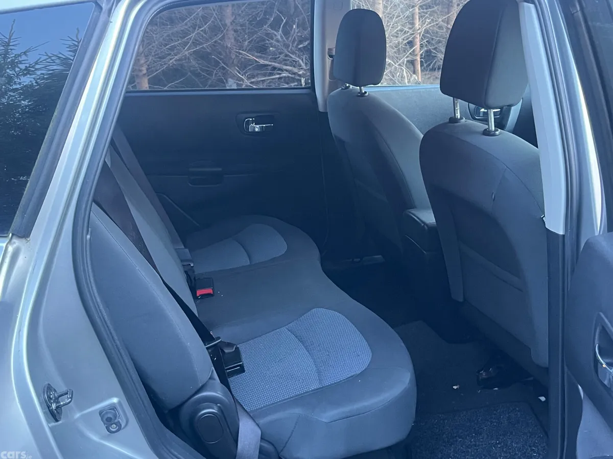 Nissan Qashqai+2 MPV, Diesel, 2013, Silver