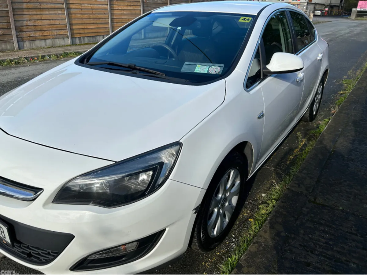 Opel Astra Saloon, Diesel, 2016, White