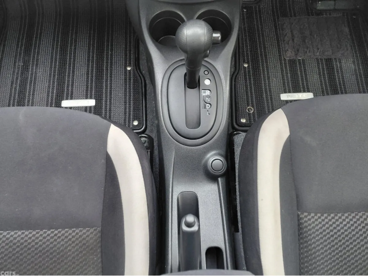 Nissan Note Hatchback, Petrol, 2016, Gold