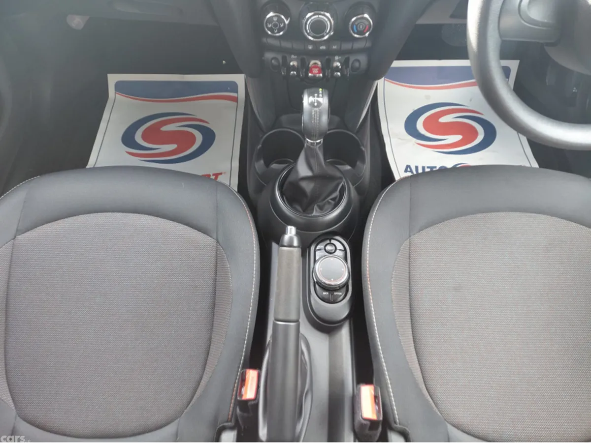Mini Cooper Hatchback, Petrol, 2015, White