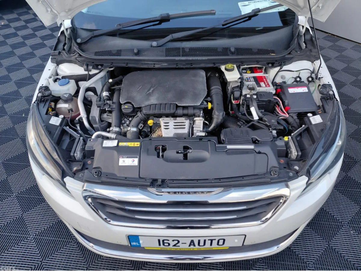 Peugeot 308 Estate, Petrol, 2016, White