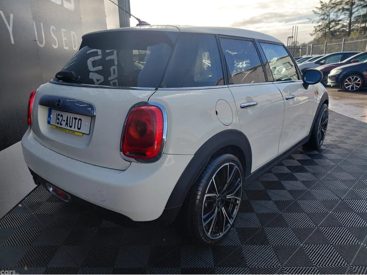 Mini Cooper Hatchback, Petrol, 2015, White