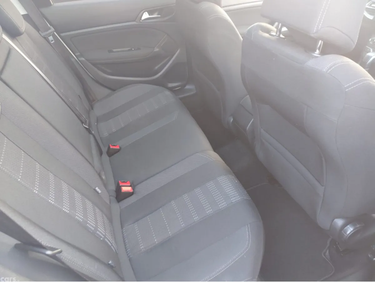 Peugeot 308 Estate, Petrol, 2016, White