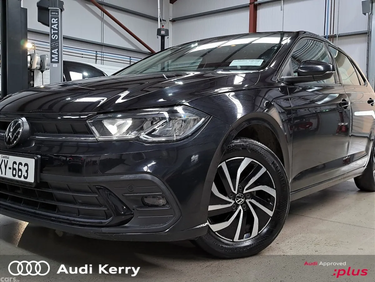 Volkswagen Polo Hatchback, Petrol, 2023, Black