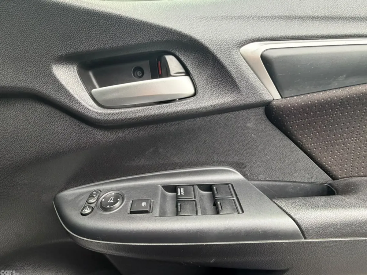 Honda Fit Hatchback, Petrol Hybrid, 2015, Silver