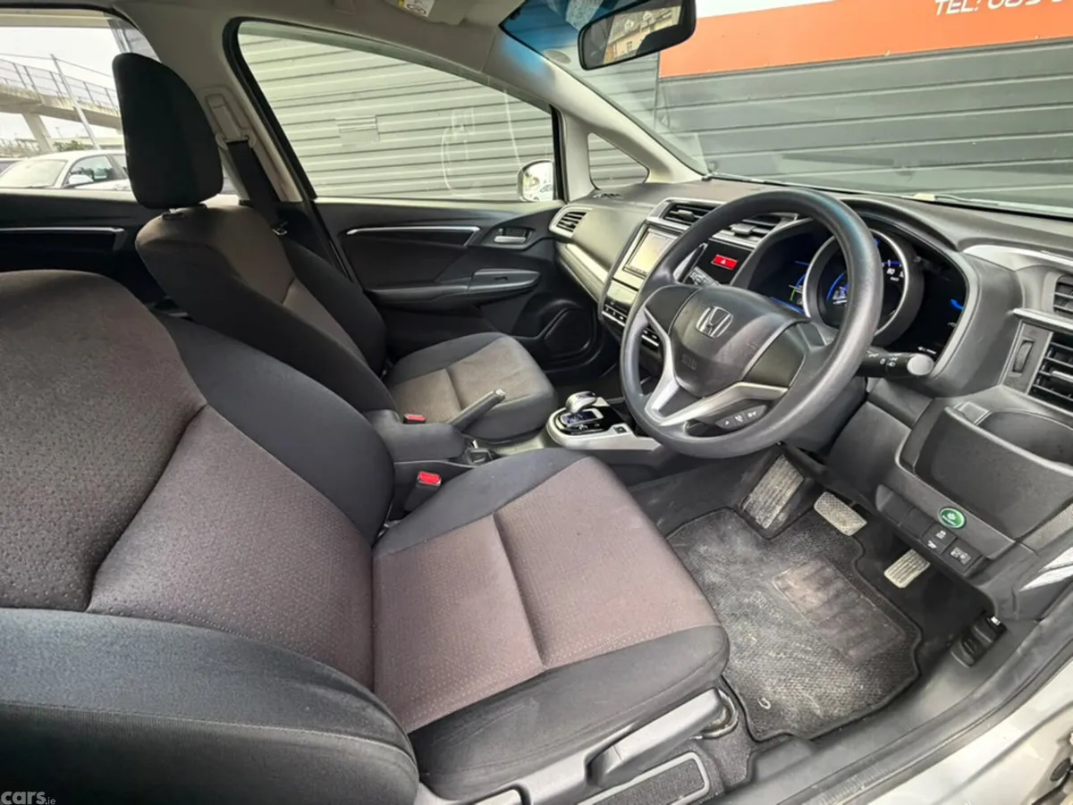 Honda Fit Hatchback, Petrol Hybrid, 2015, Silver