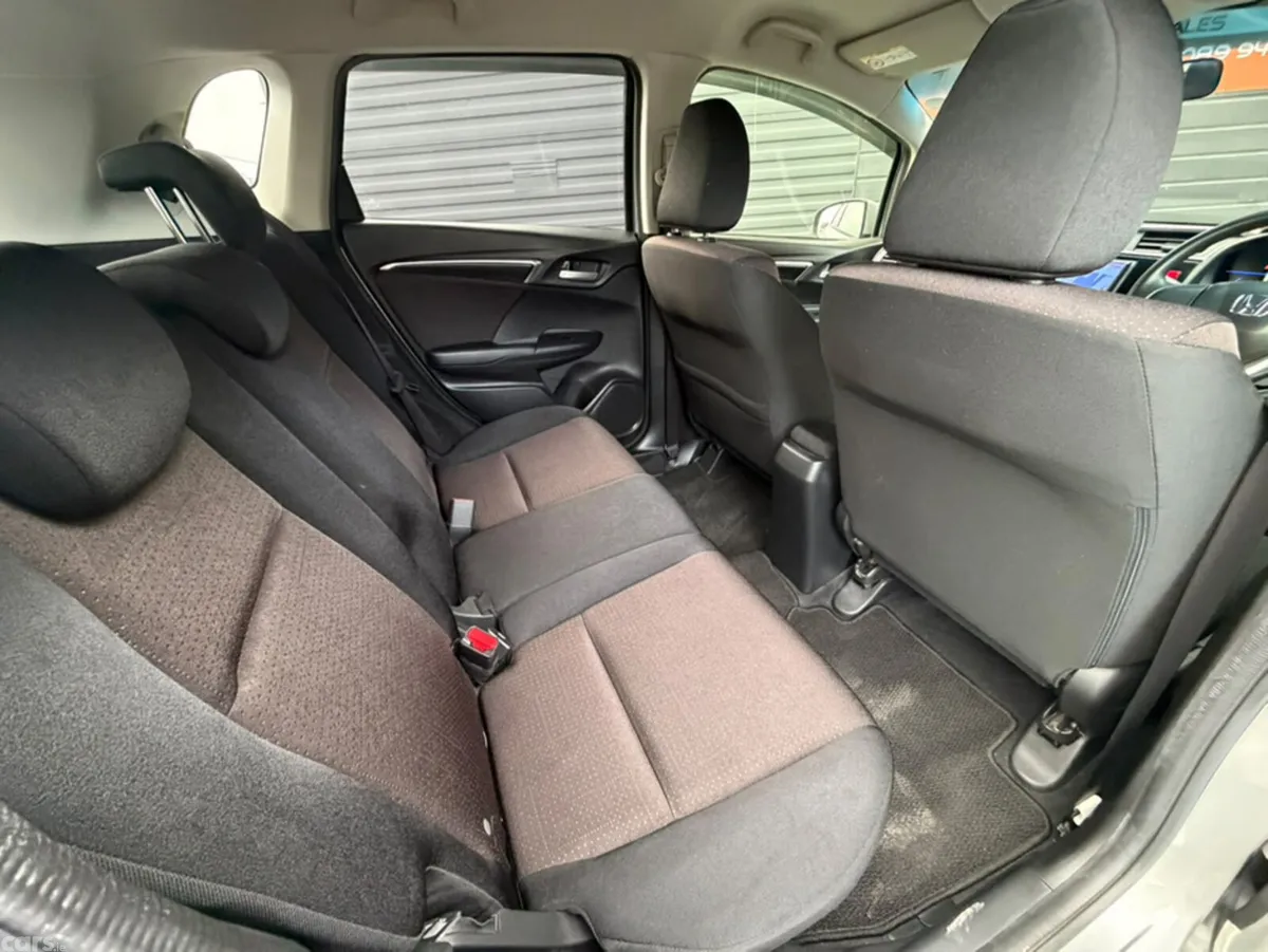 Honda Fit Hatchback, Petrol Hybrid, 2015, Silver