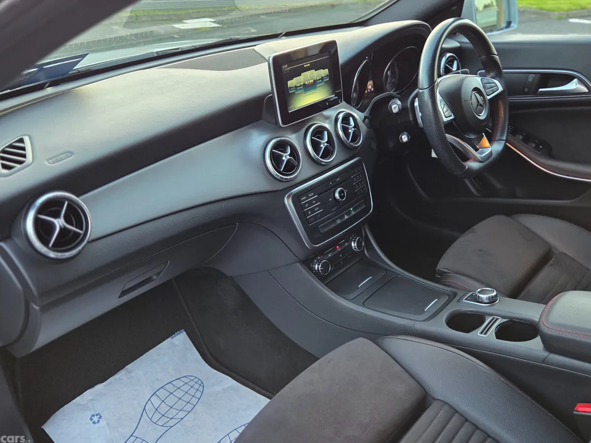 Mercedes-Benz CLA Saloon, Diesel, 2016, Silver