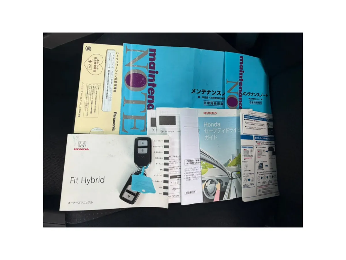 Honda Fit Hatchback, Petrol Hybrid, 2015, Silver
