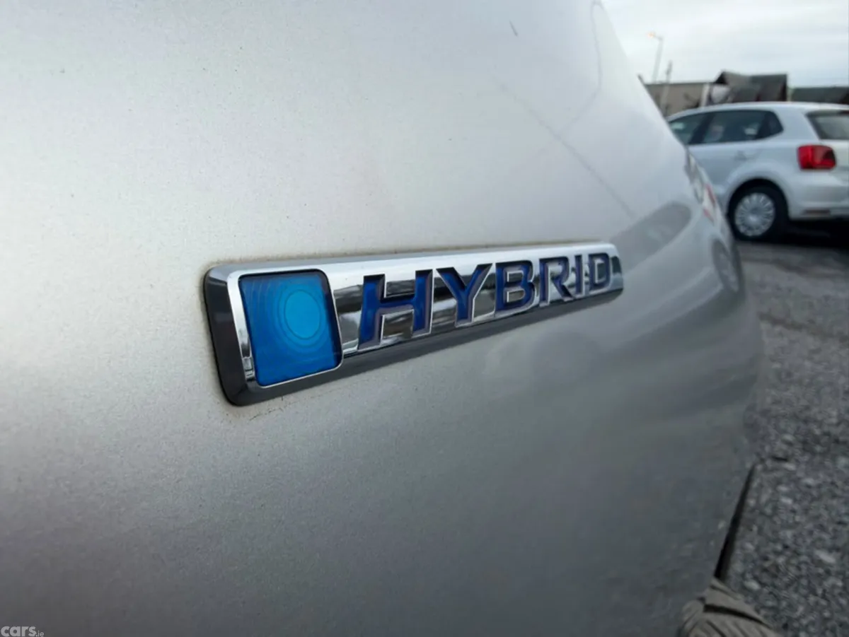 Honda Fit Hatchback, Petrol Hybrid, 2015, Silver
