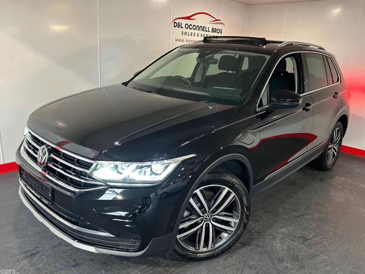 Volkswagen Tiguan Estate, Petrol Plug-in Hybrid, 2023, Black
